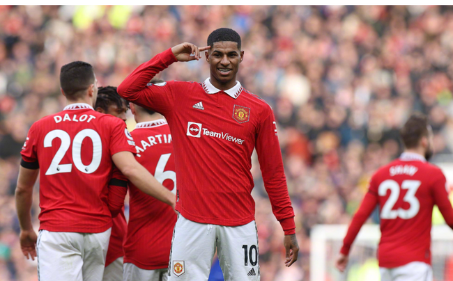 球队教练需 球队教练需