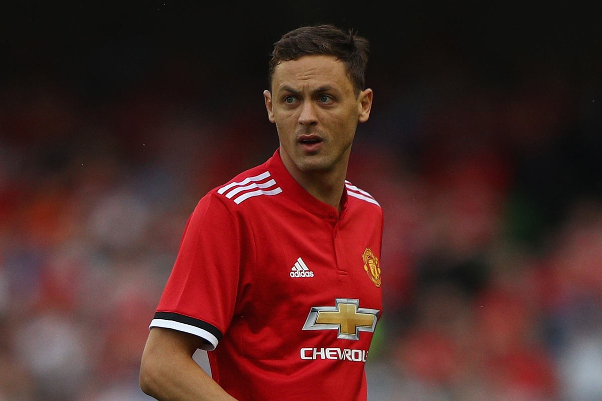 同时揭示他 同时揭示他